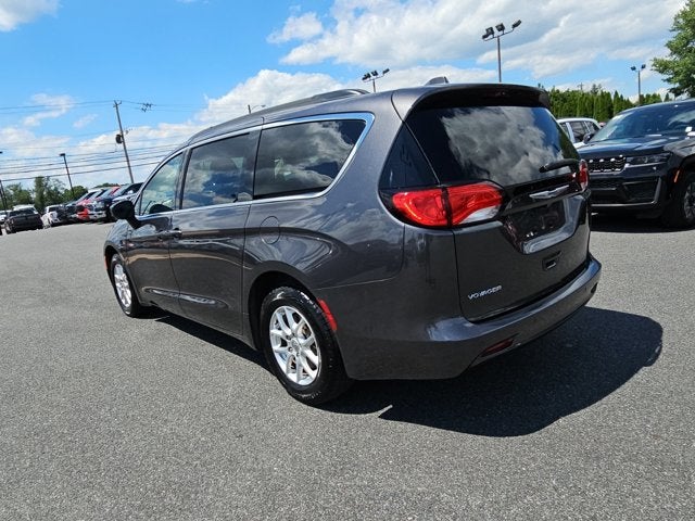 2020 Chrysler Voyager LX
