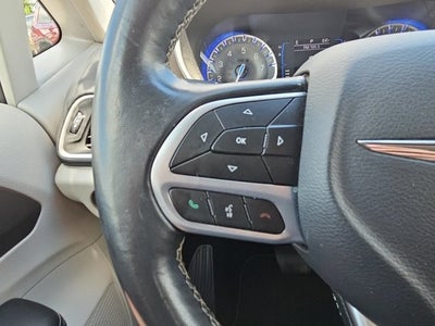 2020 Chrysler Voyager LX