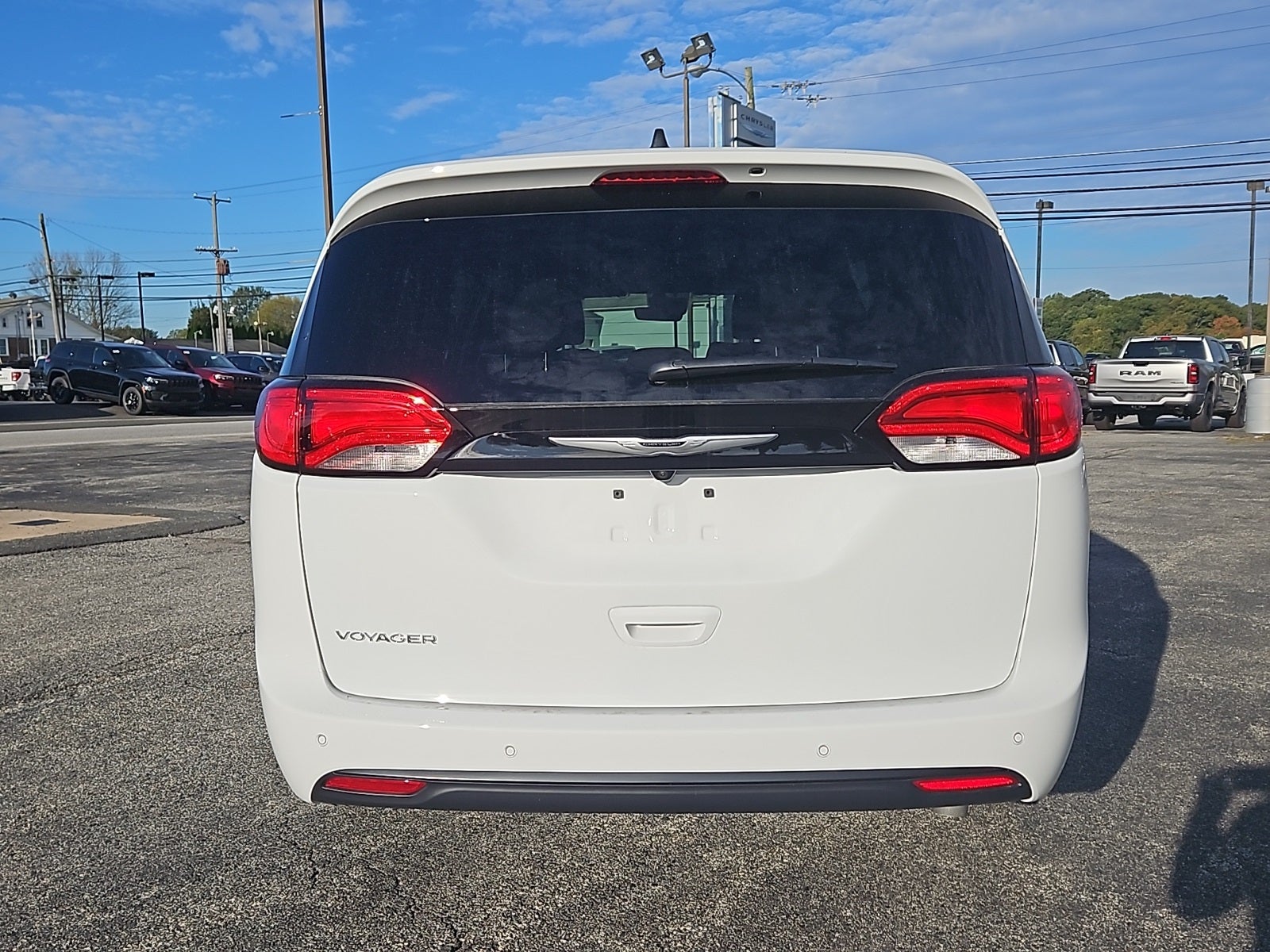 2026 Chrysler Voyager VOYAGER LX