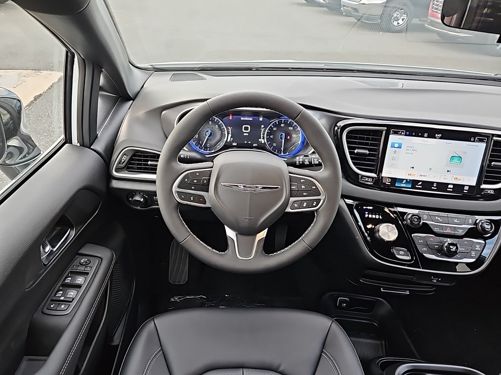 2026 Chrysler Voyager VOYAGER LX