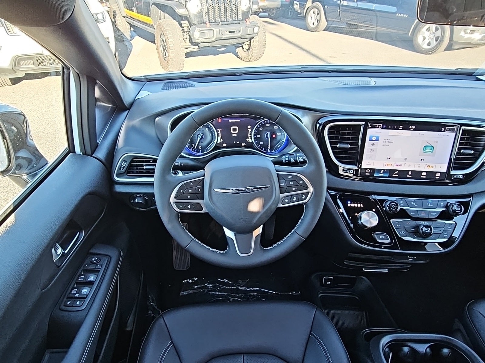 2026 Chrysler Voyager VOYAGER LX