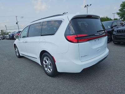 2022 Chrysler Pacifica Limited