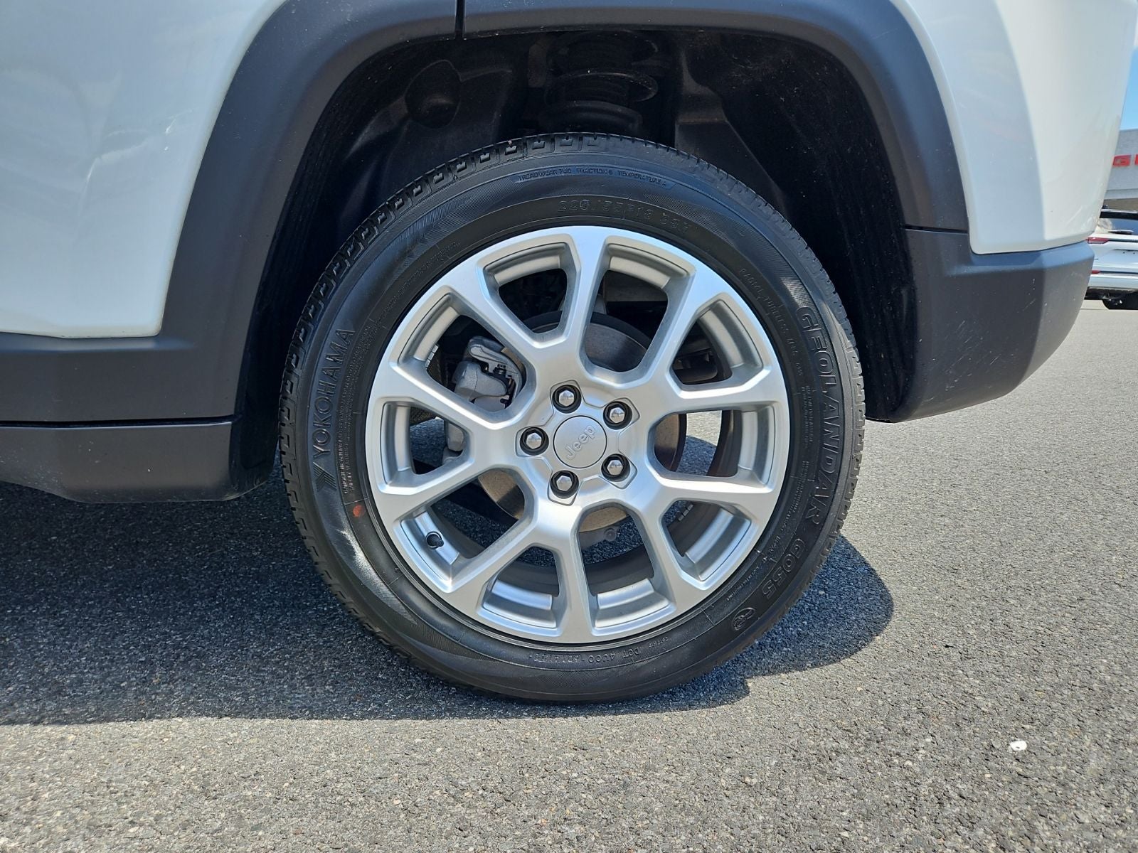 2023 Jeep Compass Latitude Lux FWD