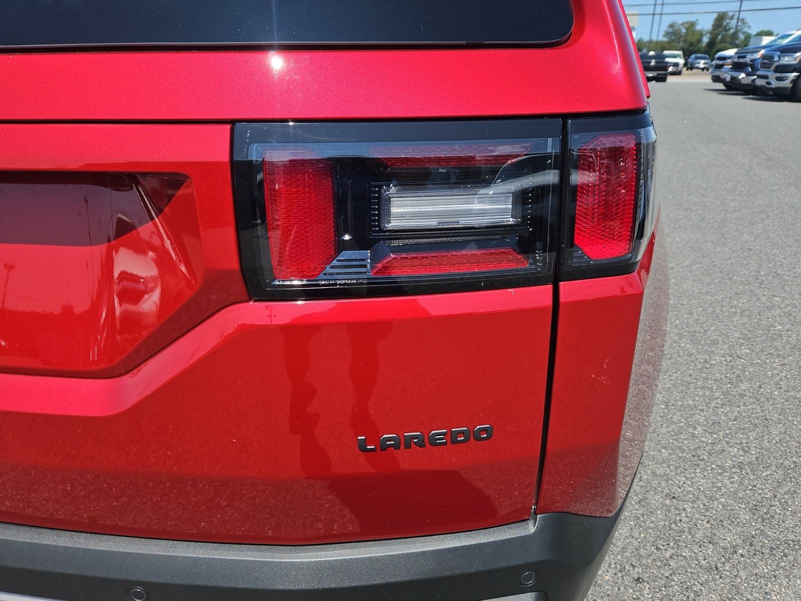 2026 Jeep Cherokee CHEROKEE LAREDO 4X4