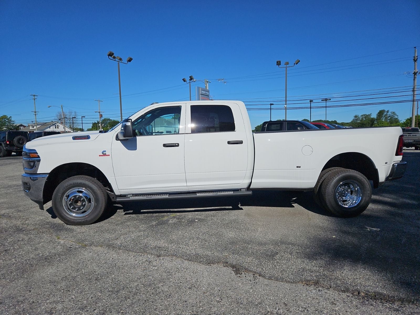 2026 RAM Ram 3500 RAM 3500 TRADESMAN CREW CAB 4X4 8' BOX
