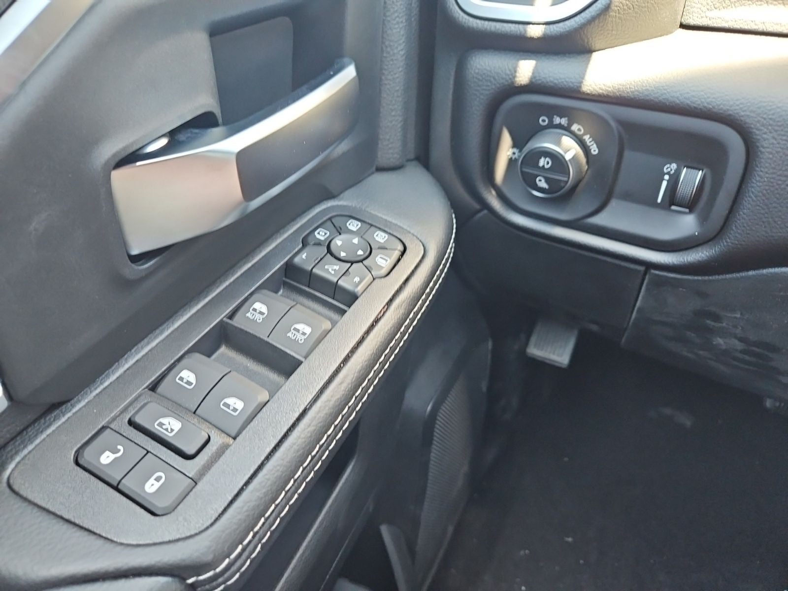 2026 RAM Ram 3500 RAM 3500 BIG HORN CREW CAB 4X4 8' BOX