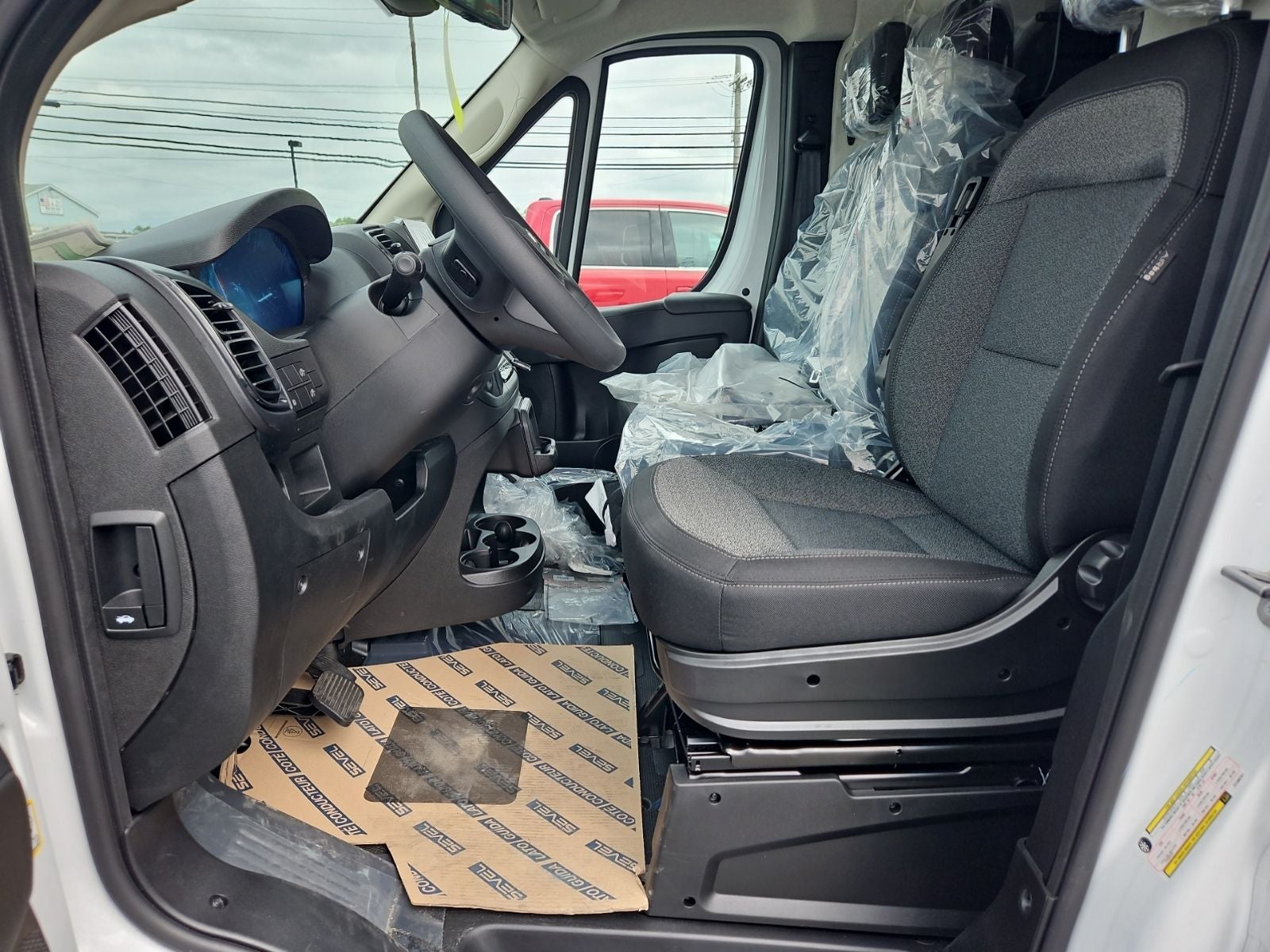 2026 RAM ProMaster Cargo Van Tradesman