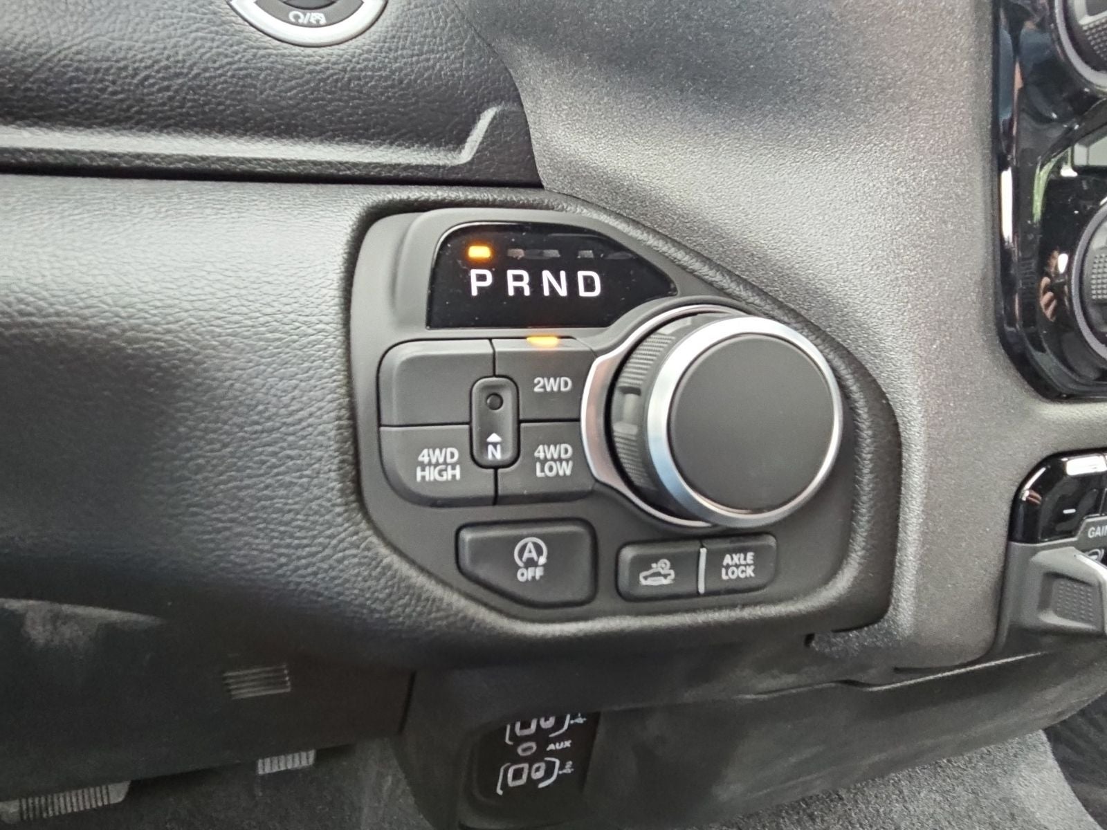 2026 RAM Ram 1500 RAM 1500 WARLOCK CREW CAB 4X4 5'7' BOX