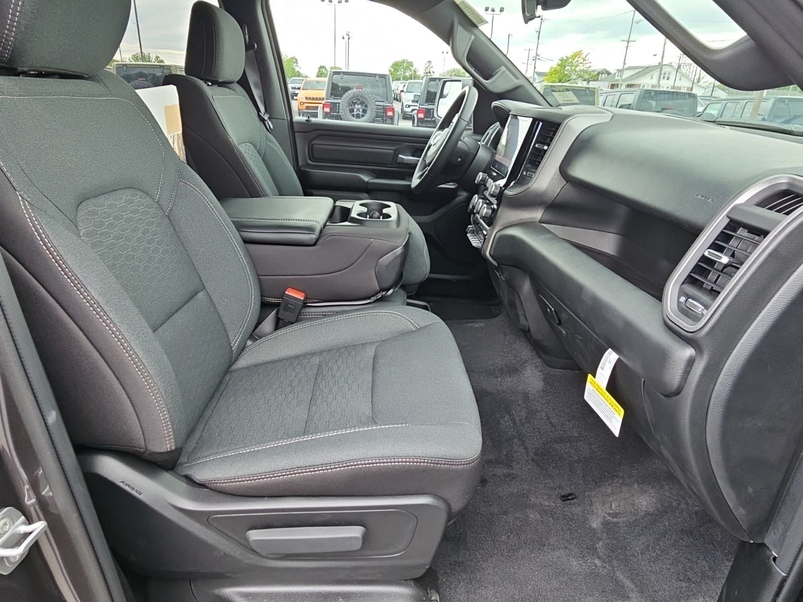 2026 RAM Ram 1500 RAM 1500 WARLOCK CREW CAB 4X4 5'7' BOX