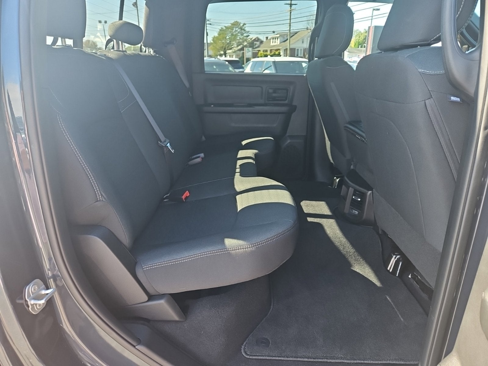 2026 RAM 2500 Black Express Crew Cab 4x2 6'4' Box