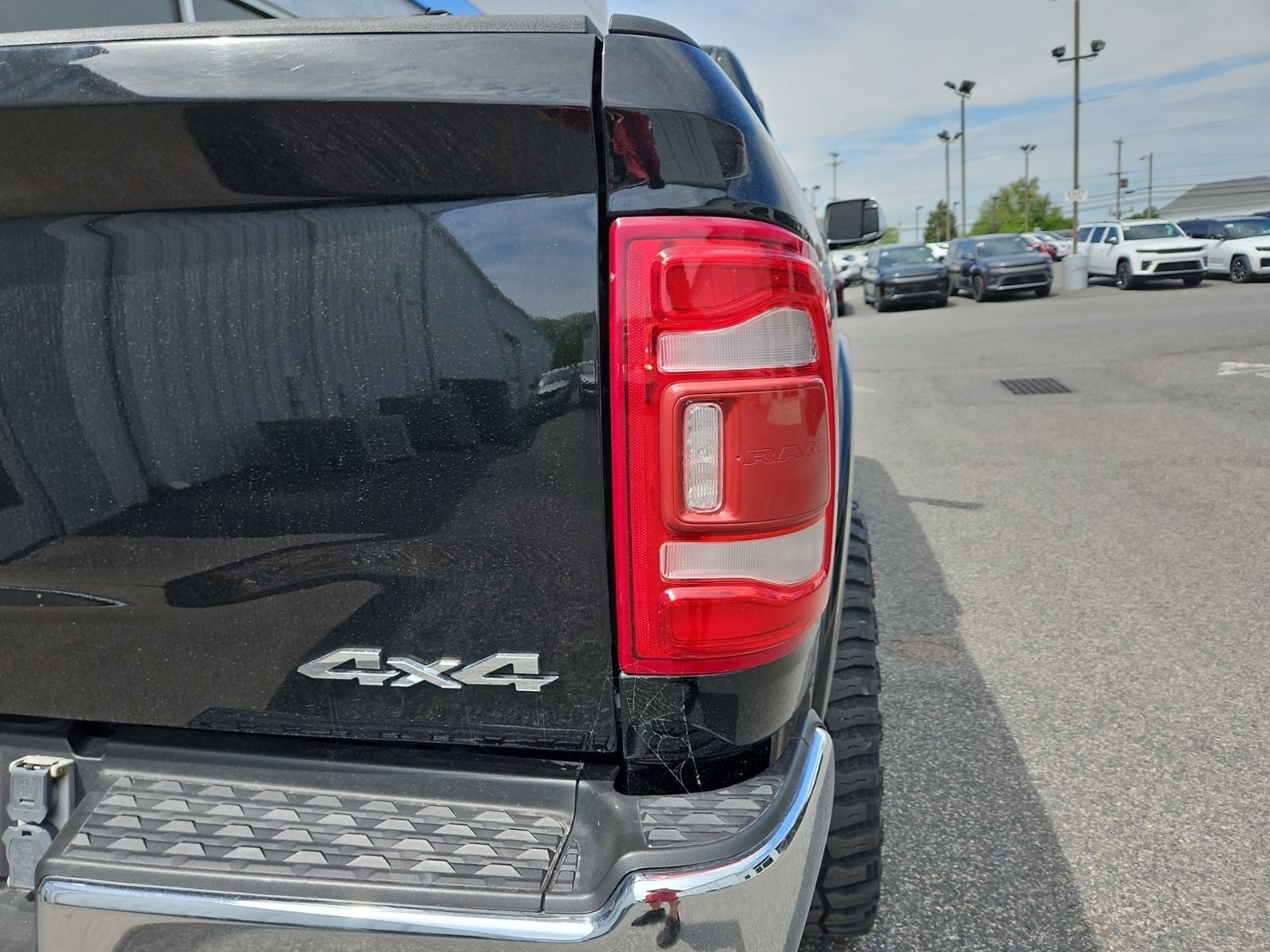 2022 RAM 2500 Limited Crew Cab 4x4 6'4' Box