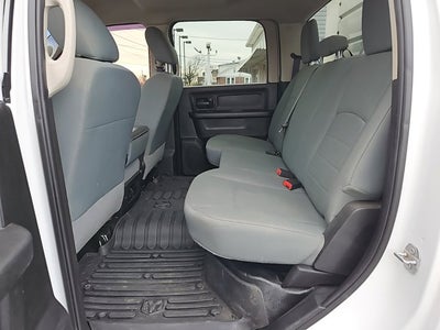 2018 RAM 3500 Chassis Tradesman/SLT/Laramie