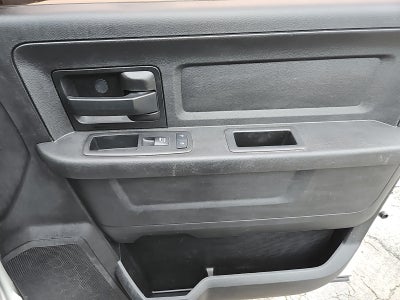 2018 RAM 3500 Chassis Tradesman/SLT/Laramie