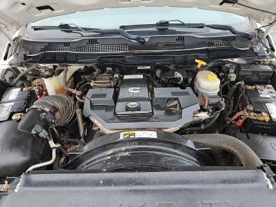 2018 RAM 3500 Chassis Tradesman/SLT/Laramie