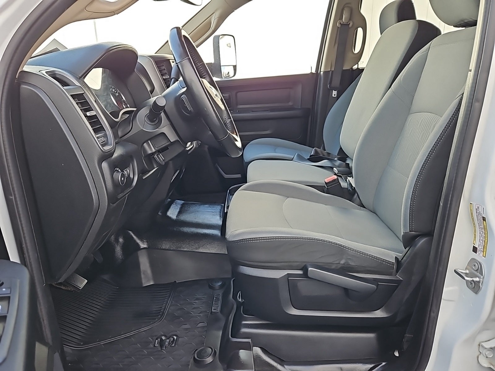 2020 RAM 5500 Chassis Tradesman/SLT/Laramie/Limited