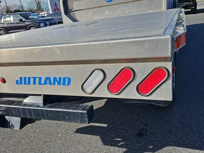 2020 RAM 5500 Chassis Tradesman/SLT/Laramie/Limited