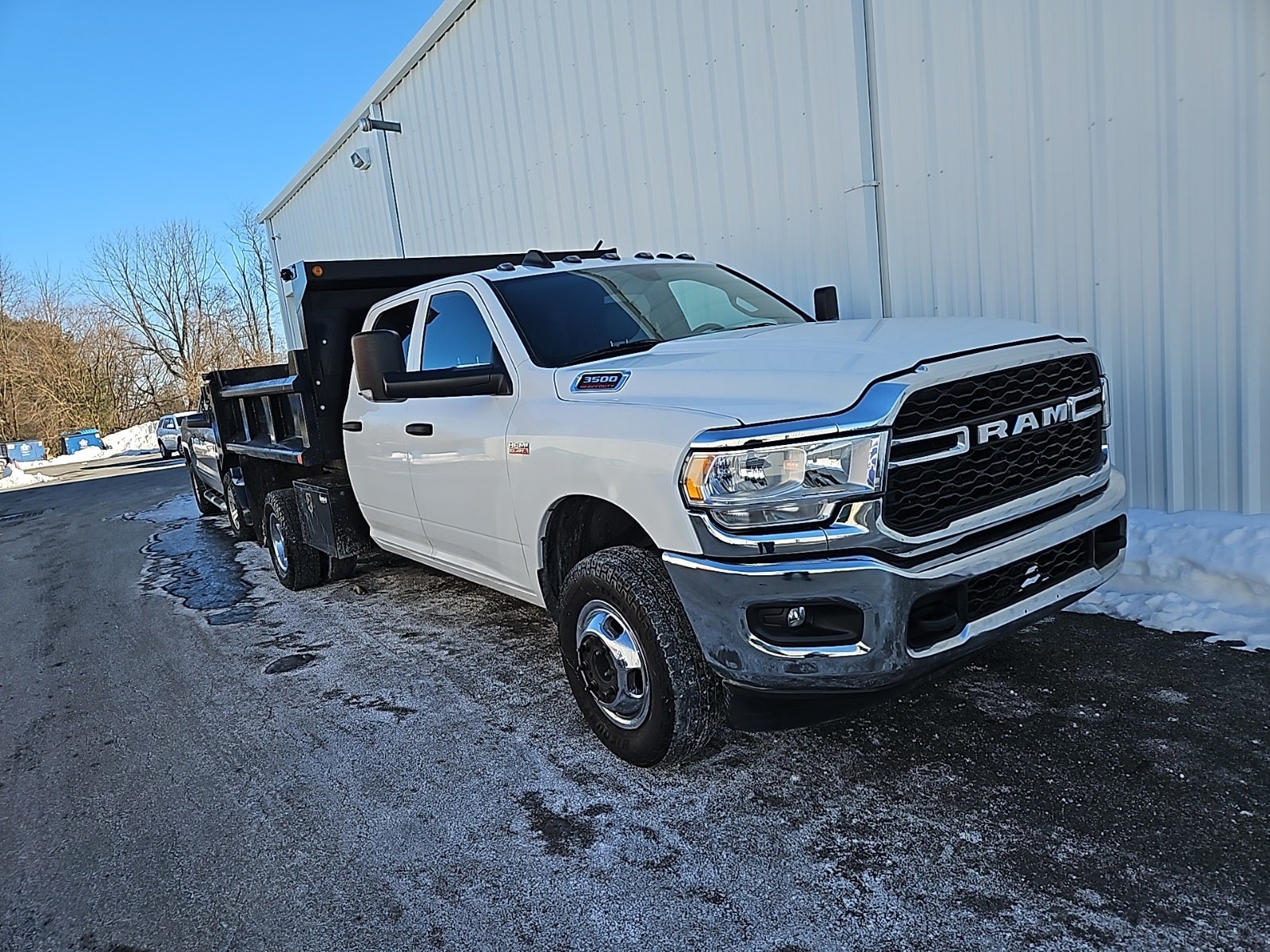 2022 RAM 3500 Chassis Tradesman/SLT/Laramie/Limited