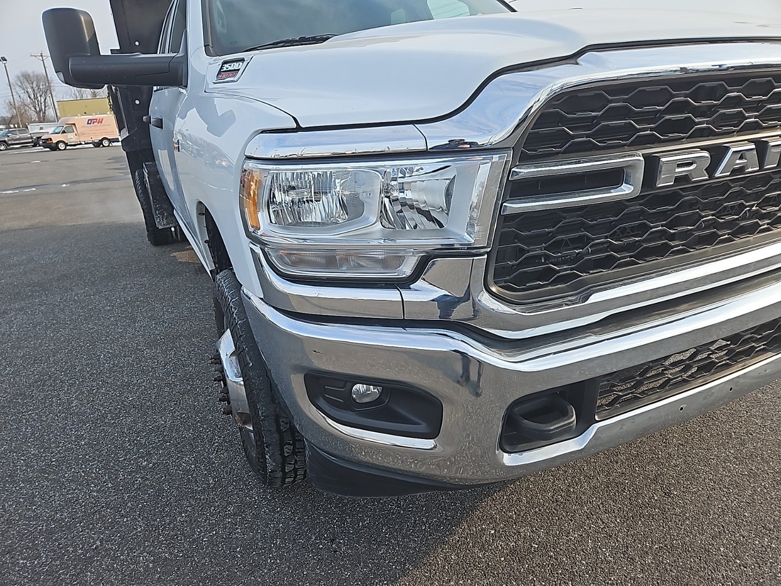 2022 RAM 3500 Chassis Tradesman/SLT/Laramie/Limited