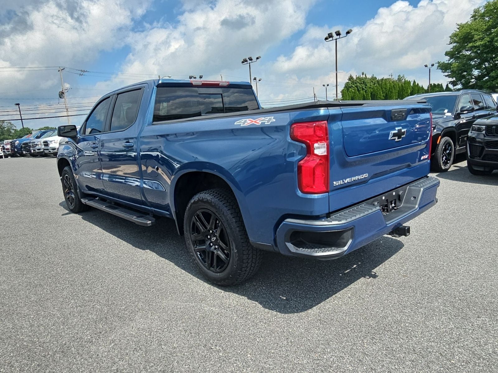 2024 Chevrolet Silverado 1500 4WD Crew Cab Standard Bed RST