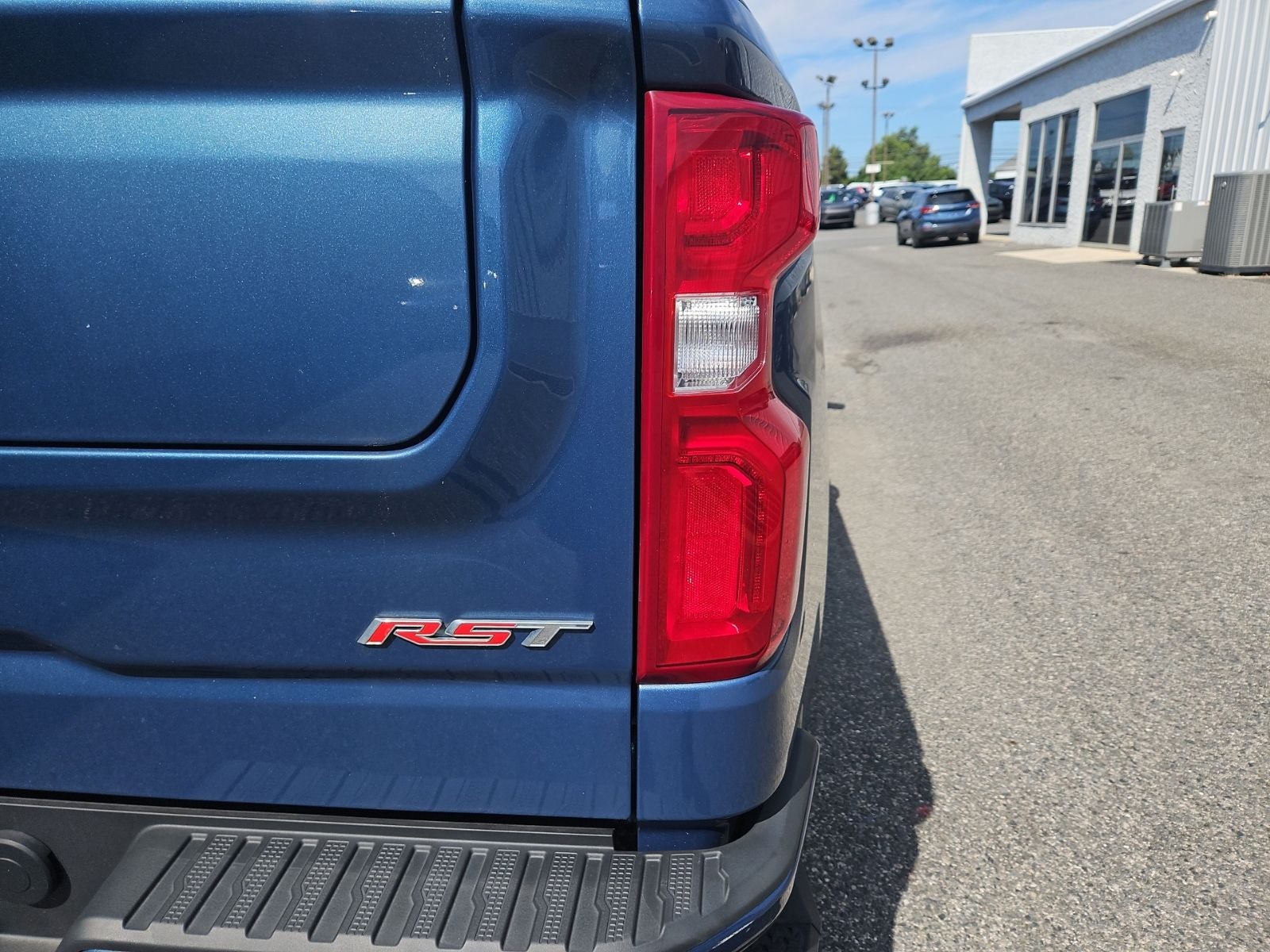 2024 Chevrolet Silverado 1500 4WD Crew Cab Standard Bed RST