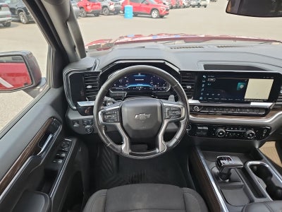 2022 Chevrolet Silverado 1500 4WD Crew Cab Standard Bed RST