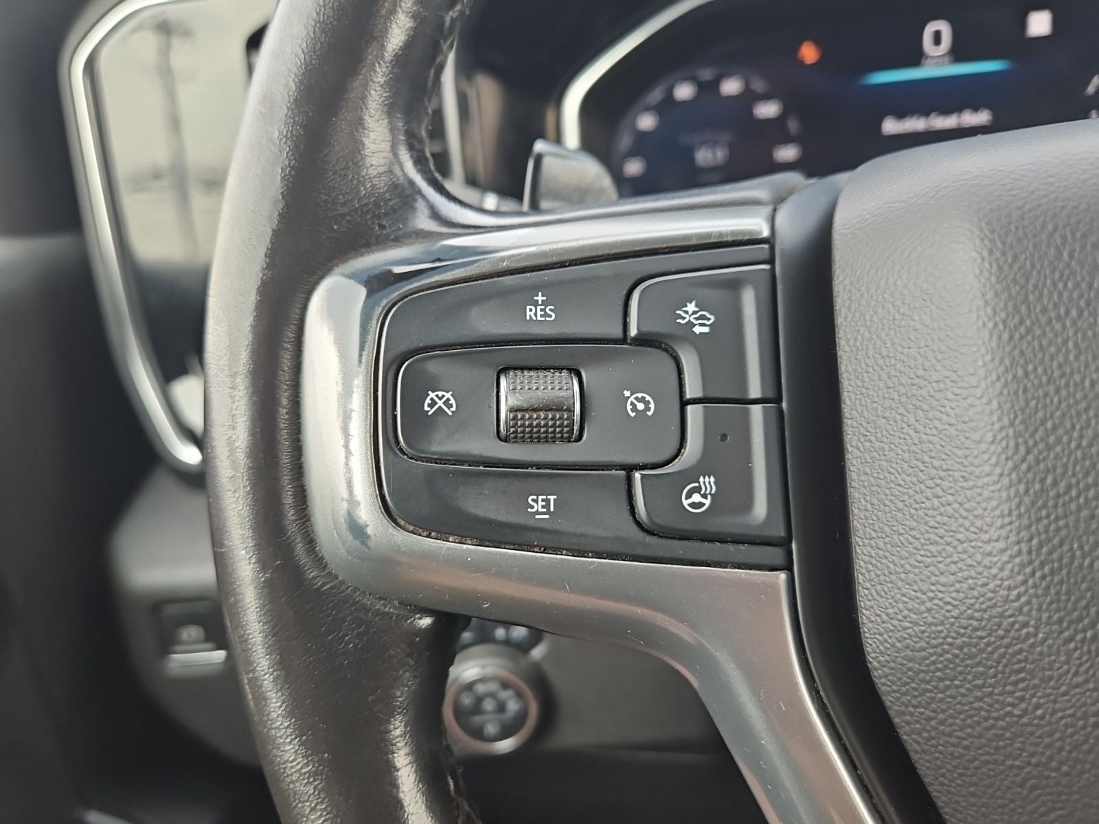 2022 Chevrolet Silverado 1500 4WD Crew Cab Standard Bed RST
