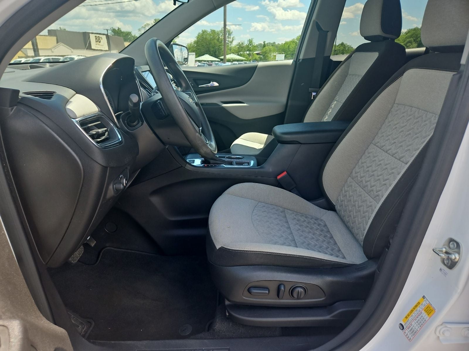 2024 Chevrolet Equinox AWD LS