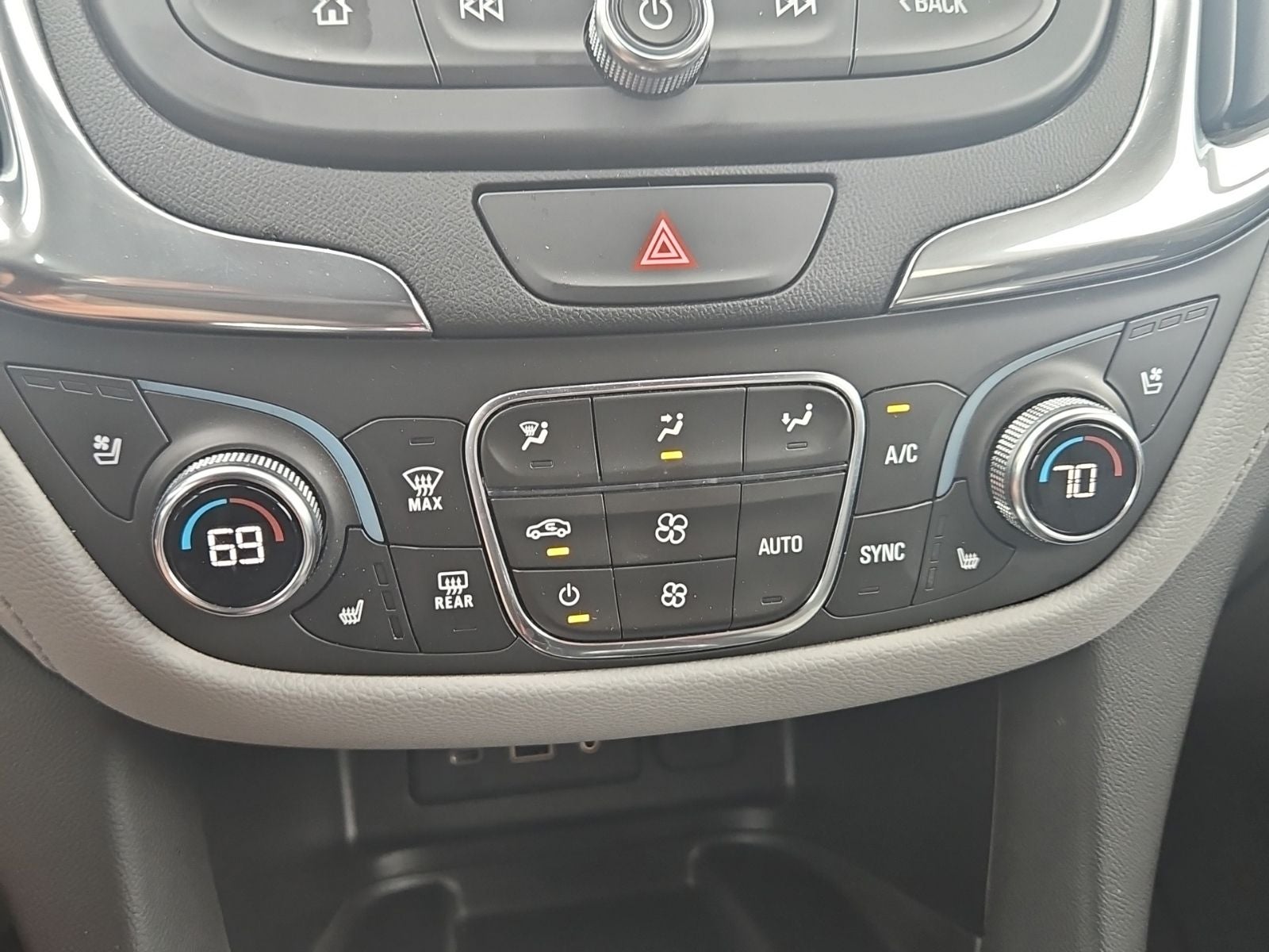 2021 Chevrolet Equinox AWD Premier