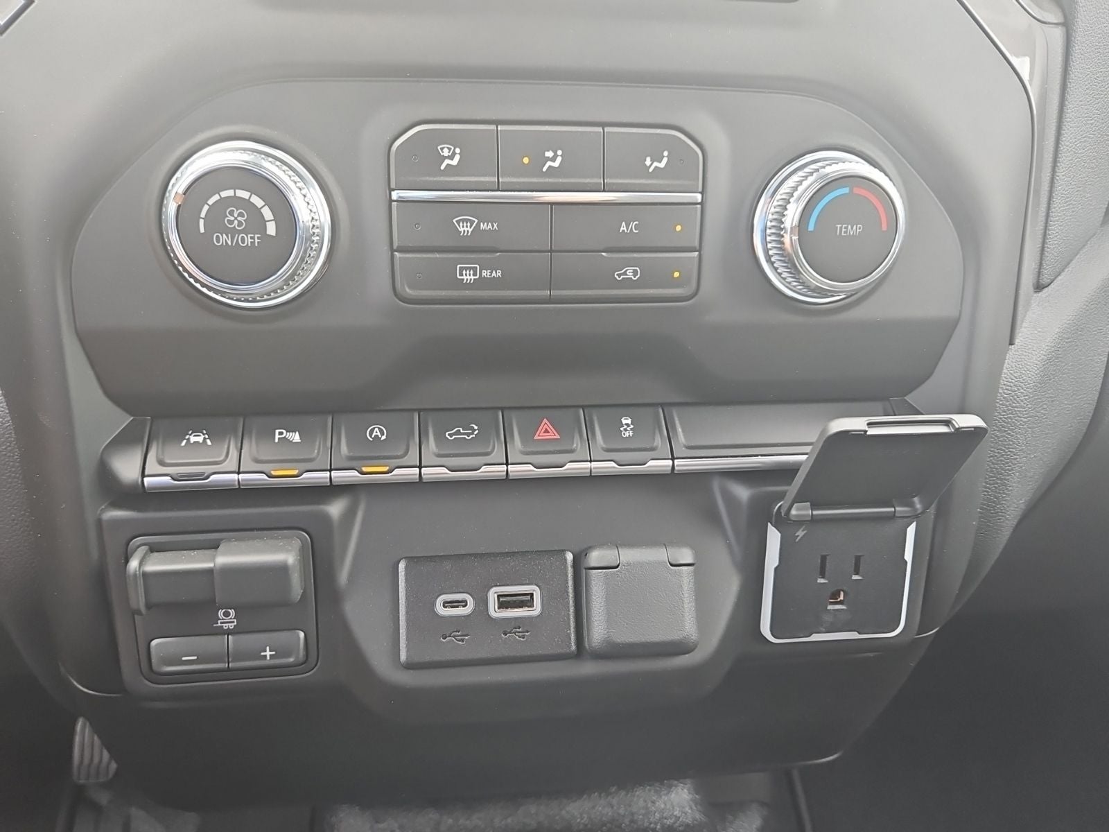 2026 GMC Sierra 1500 Regular Cab, Standard Bed, Pro, 4WD
