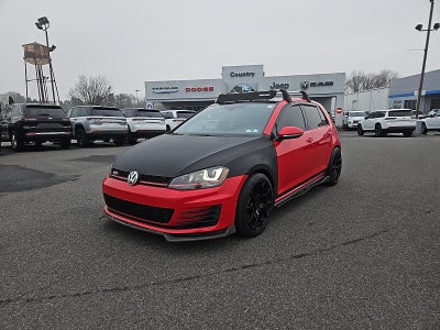 2017 Volkswagen Golf GTI SE 4-Door