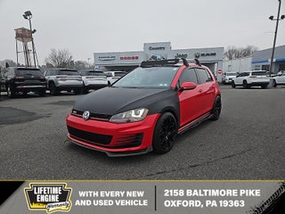 2017 Volkswagen Golf GTI SE 4-Door