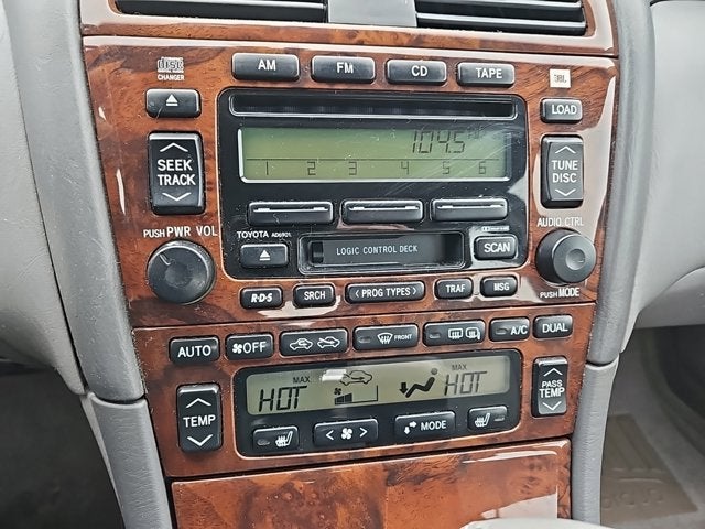 2003 Toyota Avalon Base