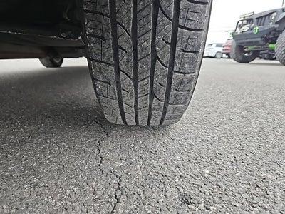 2003 Toyota Avalon Base