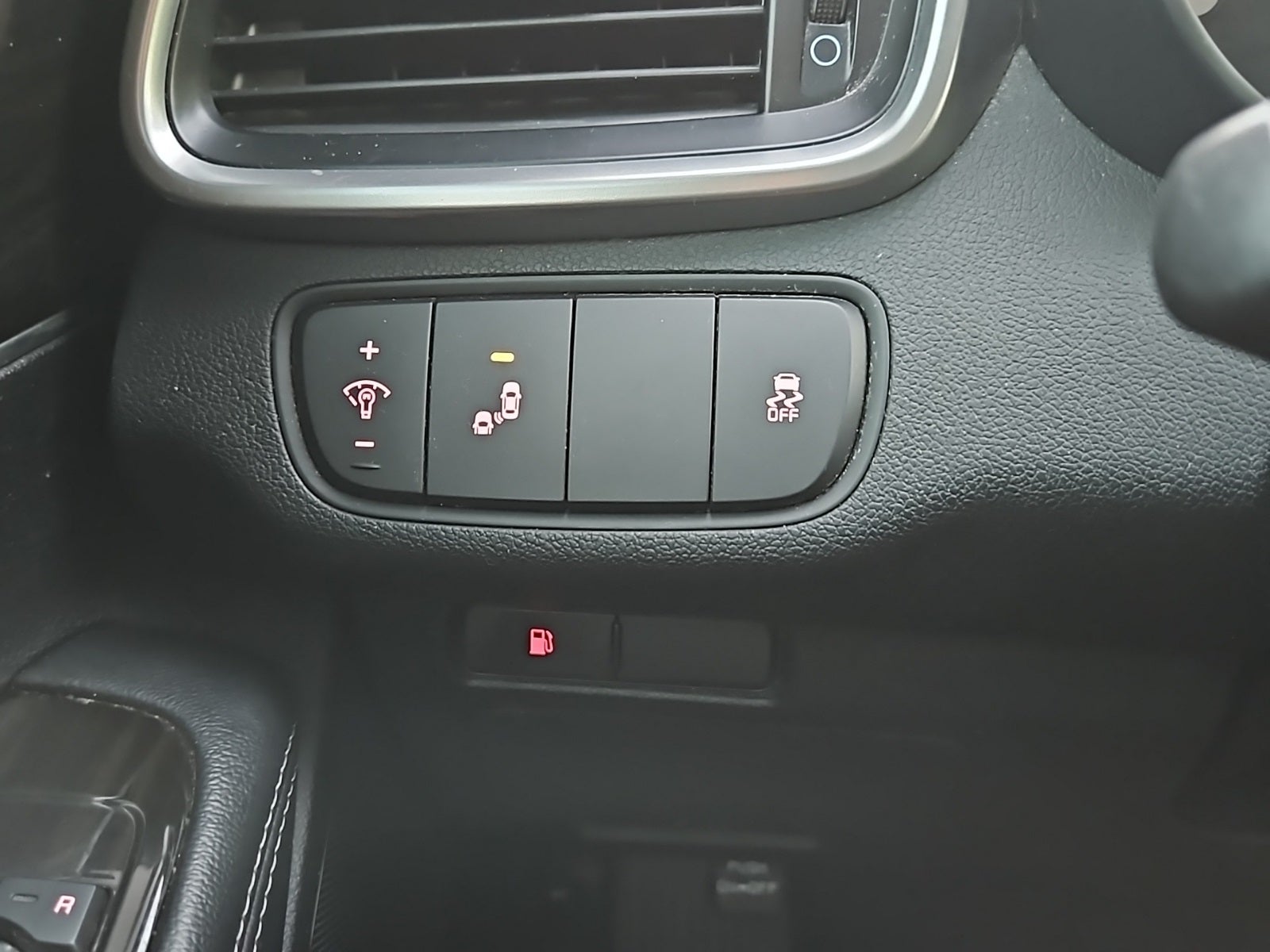 2020 Kia Sorento 2.4L LX