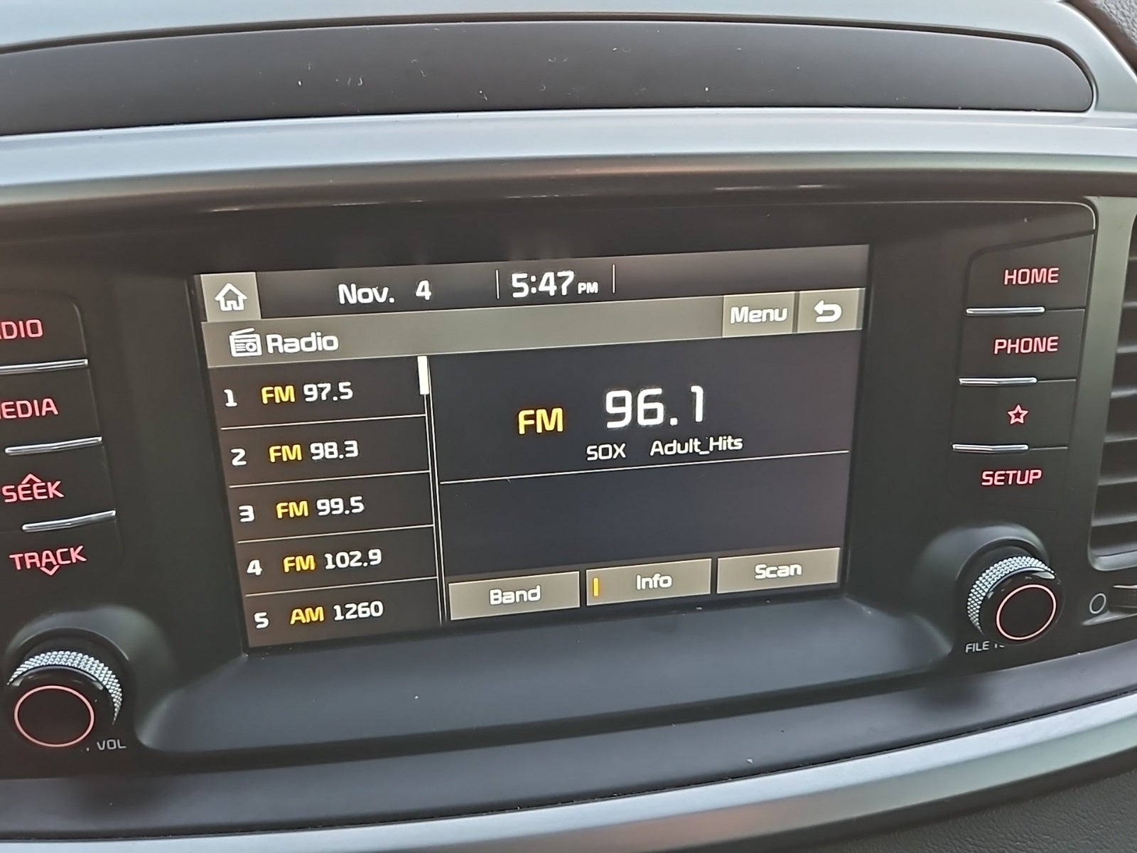 2020 Kia Sorento 2.4L LX