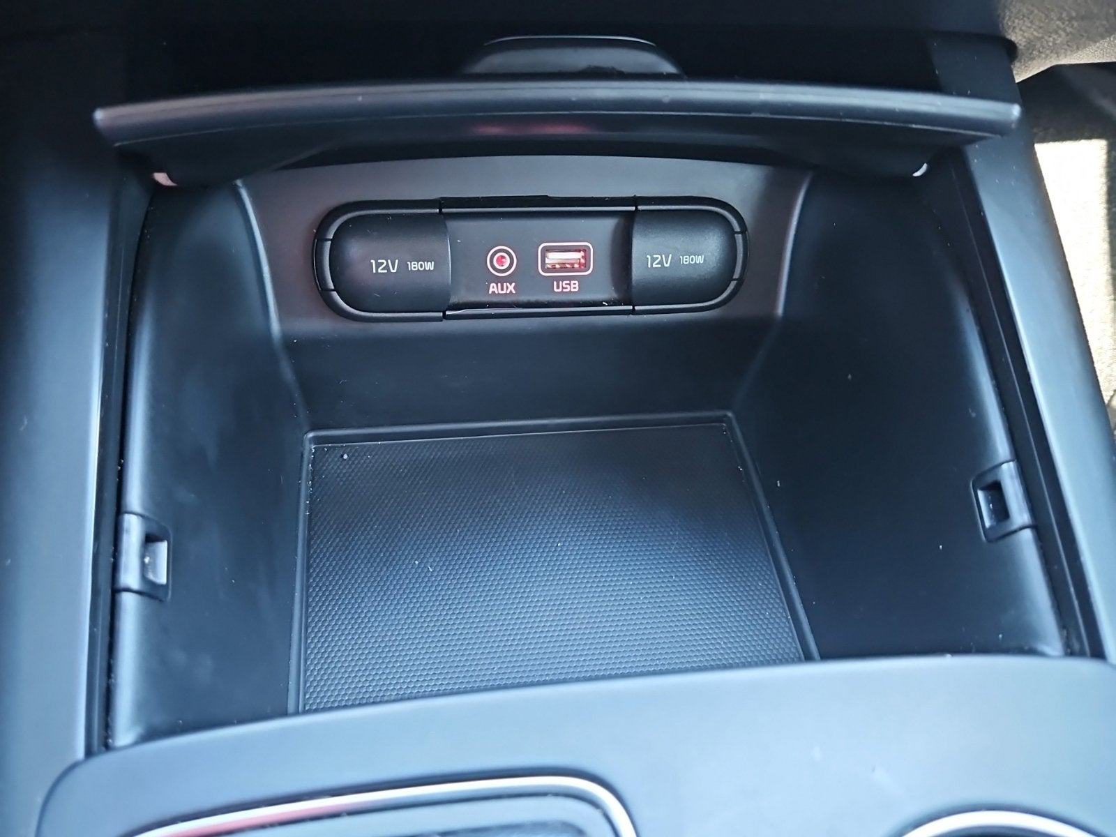 2017 Kia Sorento 2.4L LX