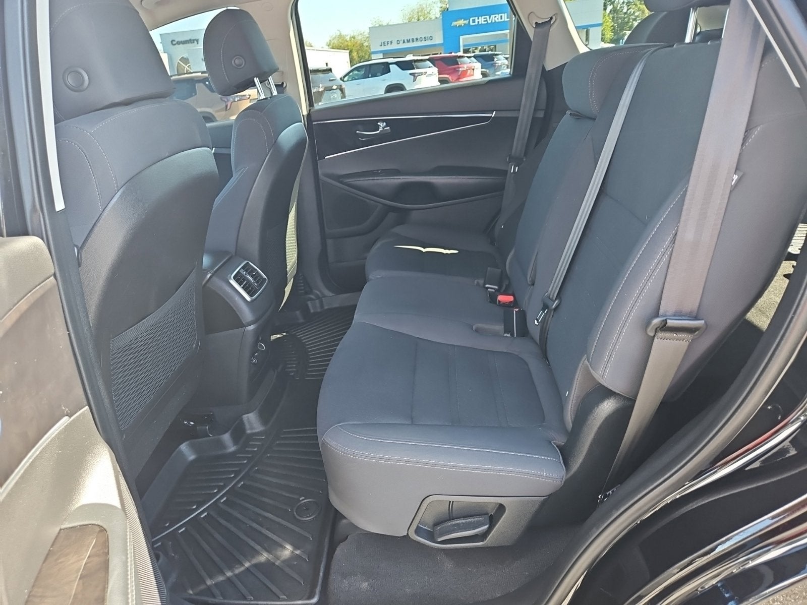 2017 Kia Sorento 2.4L LX