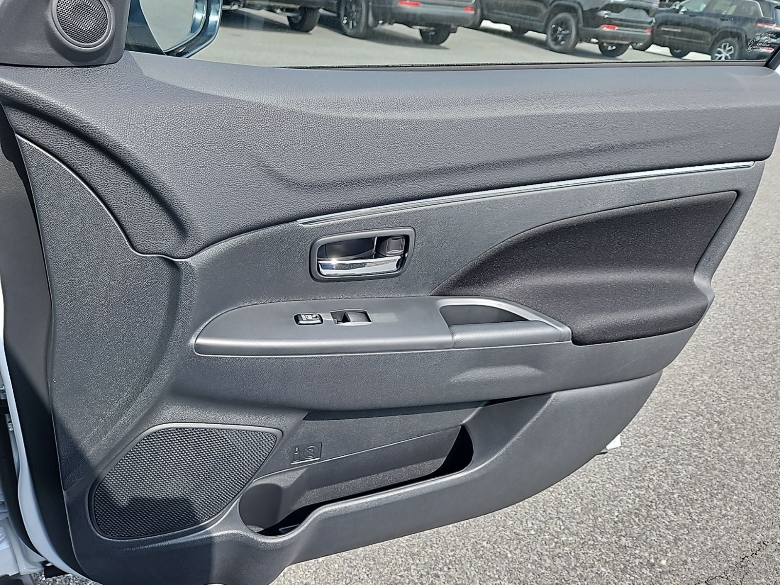 2026 Mitsubishi Outlander Sport ES