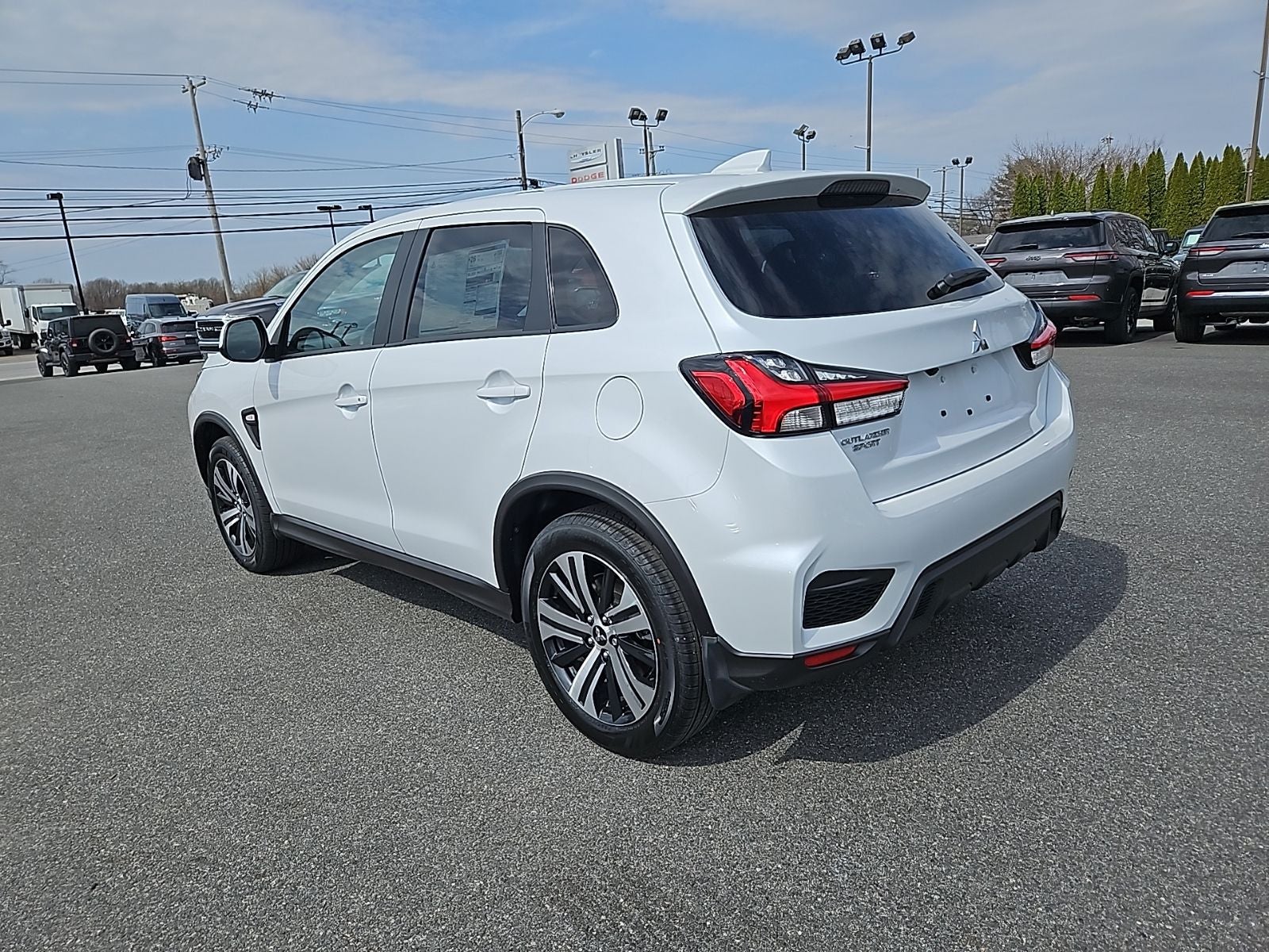 2026 Mitsubishi Outlander Sport ES