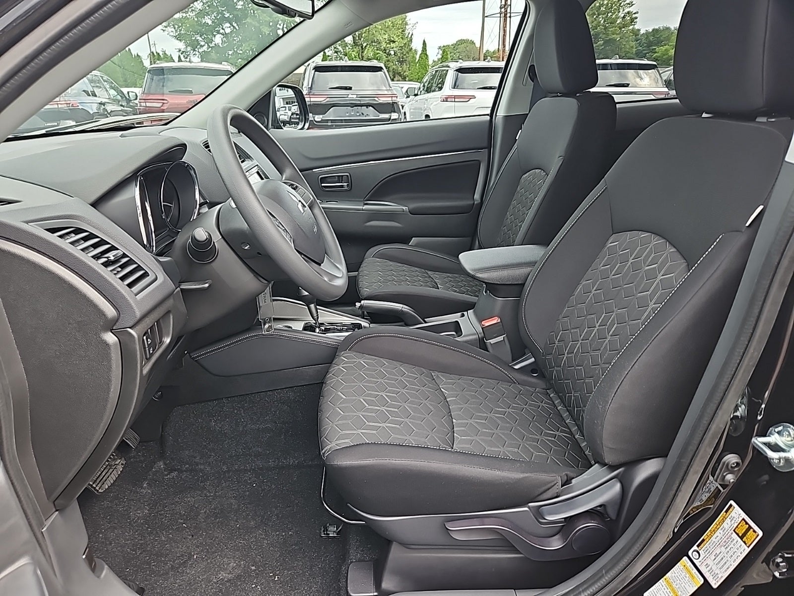 2025 Mitsubishi Outlander Sport ES