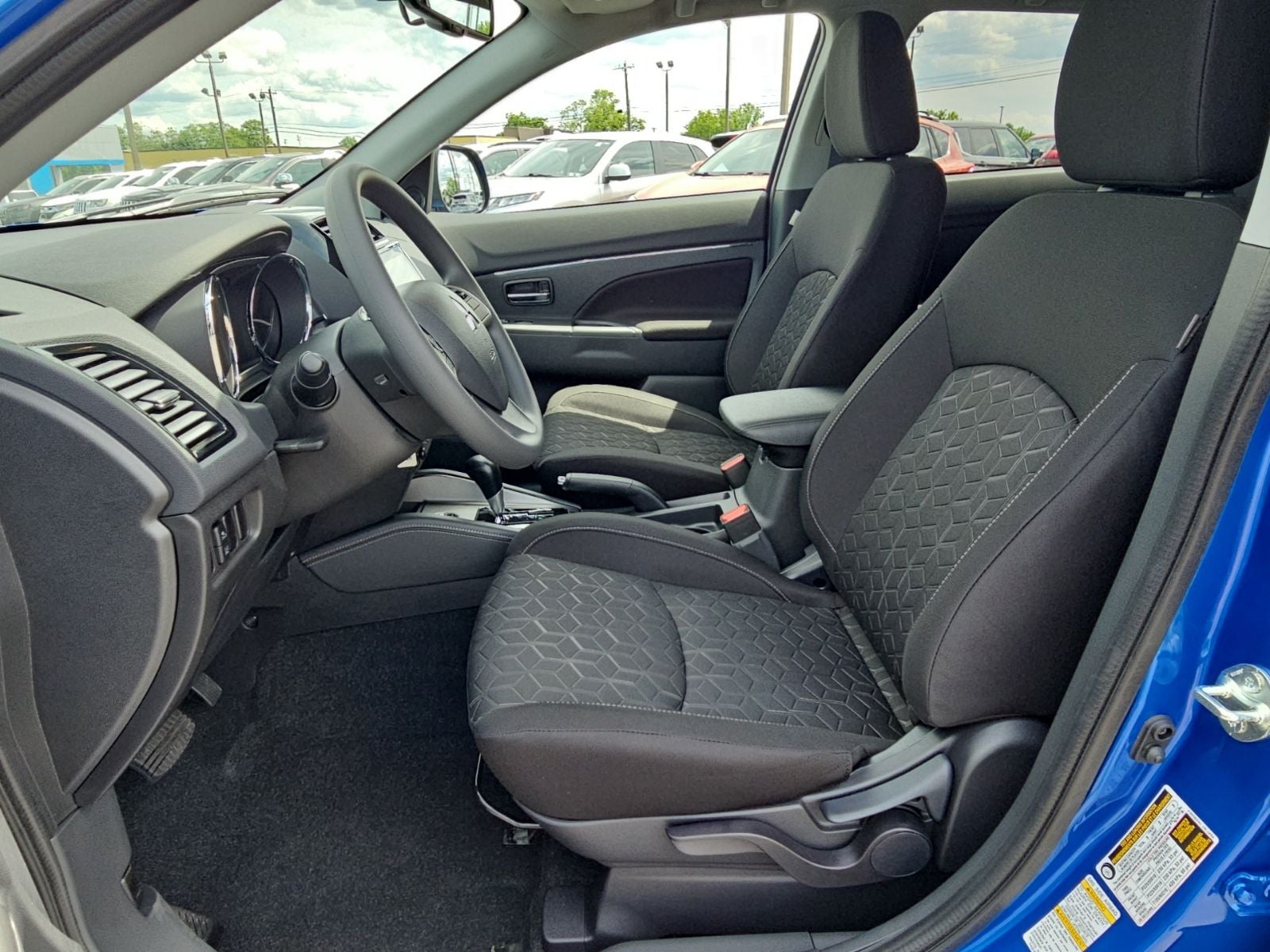 2026 Mitsubishi Outlander Sport ES