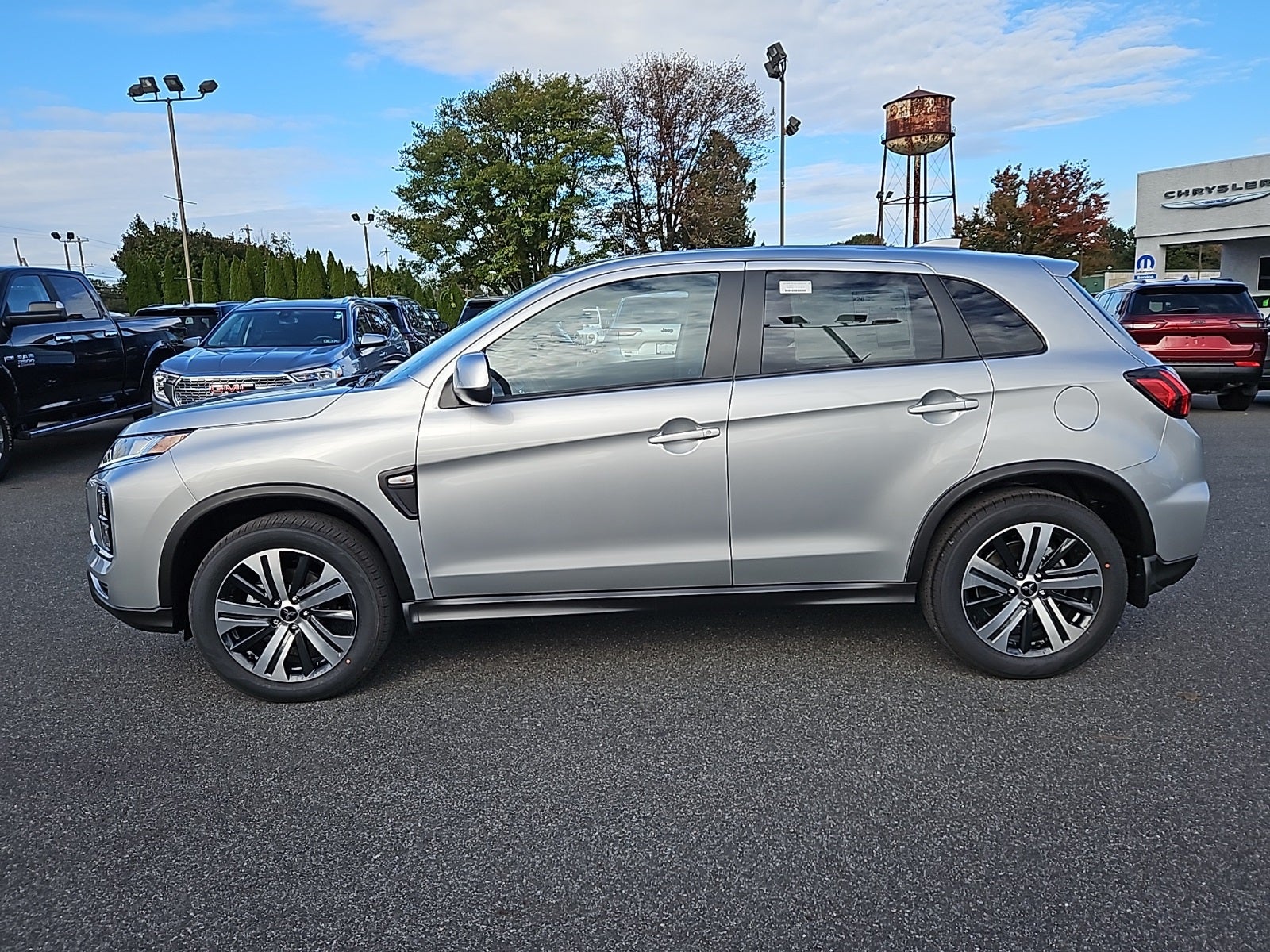 2025 Mitsubishi Outlander Sport ES