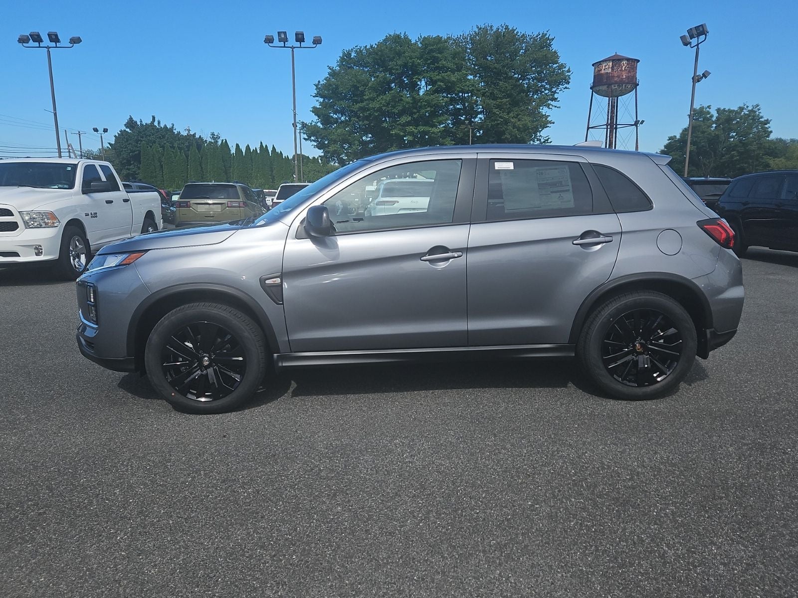2027 Mitsubishi Outlander Sport LE
