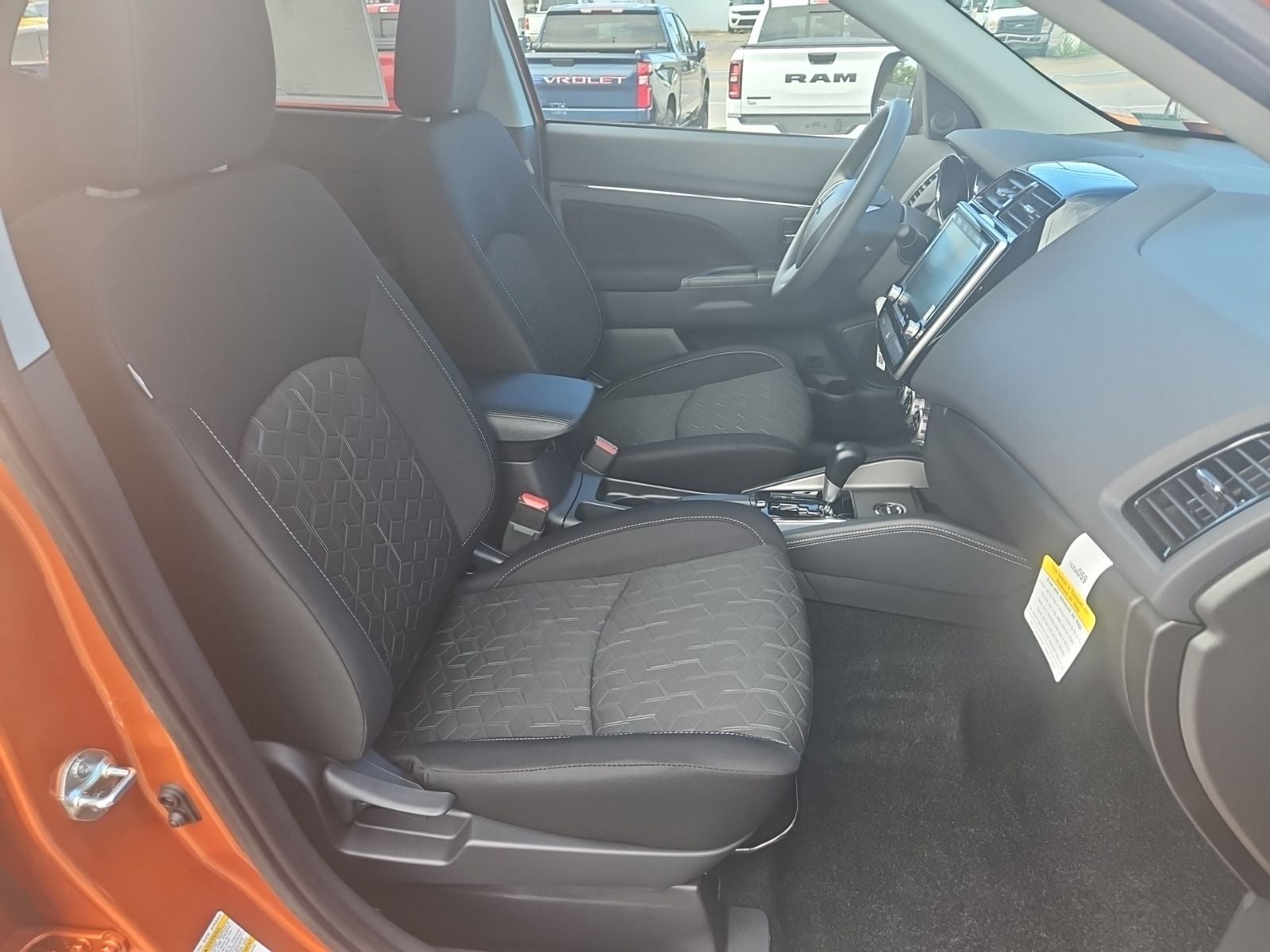 2027 Mitsubishi Outlander Sport ES