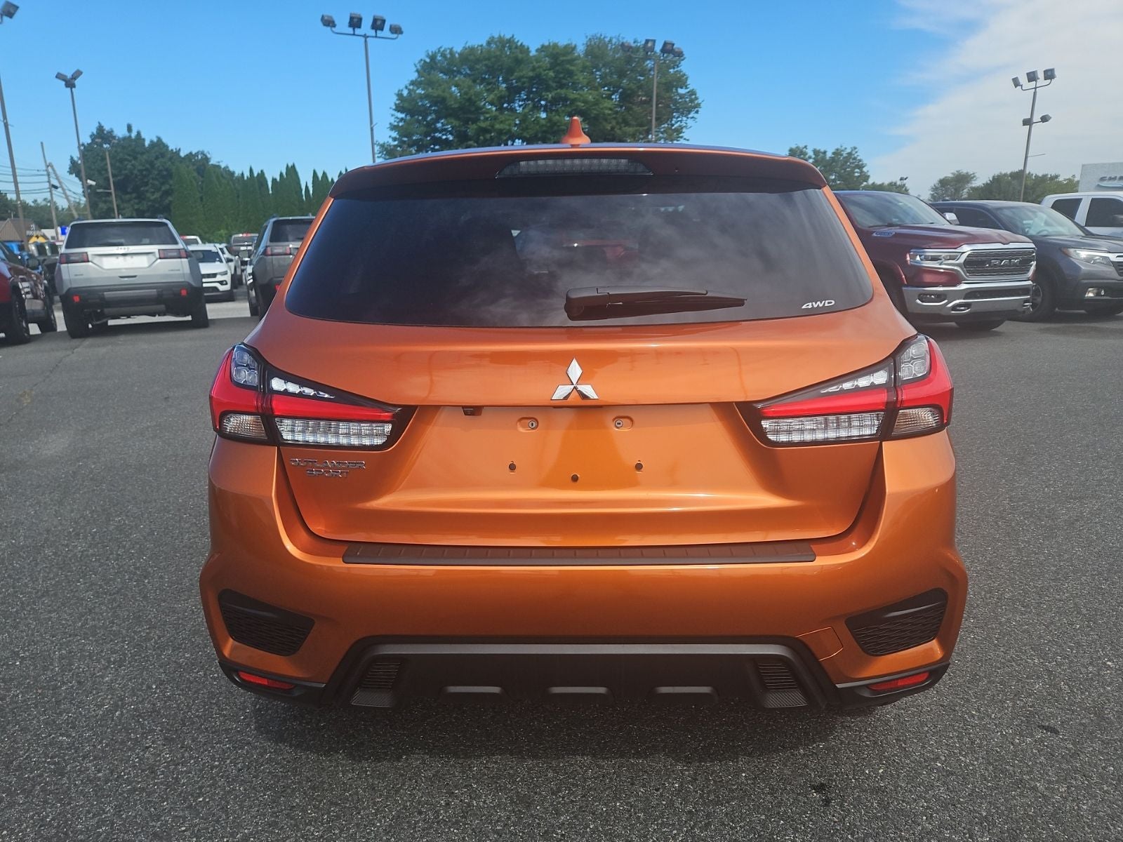 2027 Mitsubishi Outlander Sport ES