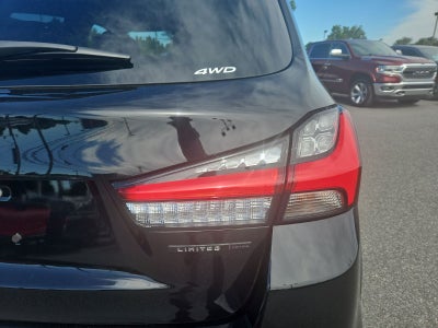 2027 Mitsubishi Outlander Sport LE