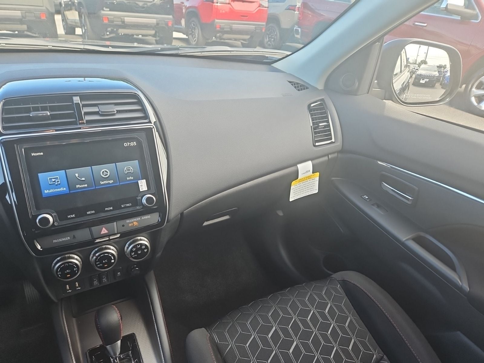 2027 Mitsubishi Outlander Sport LE