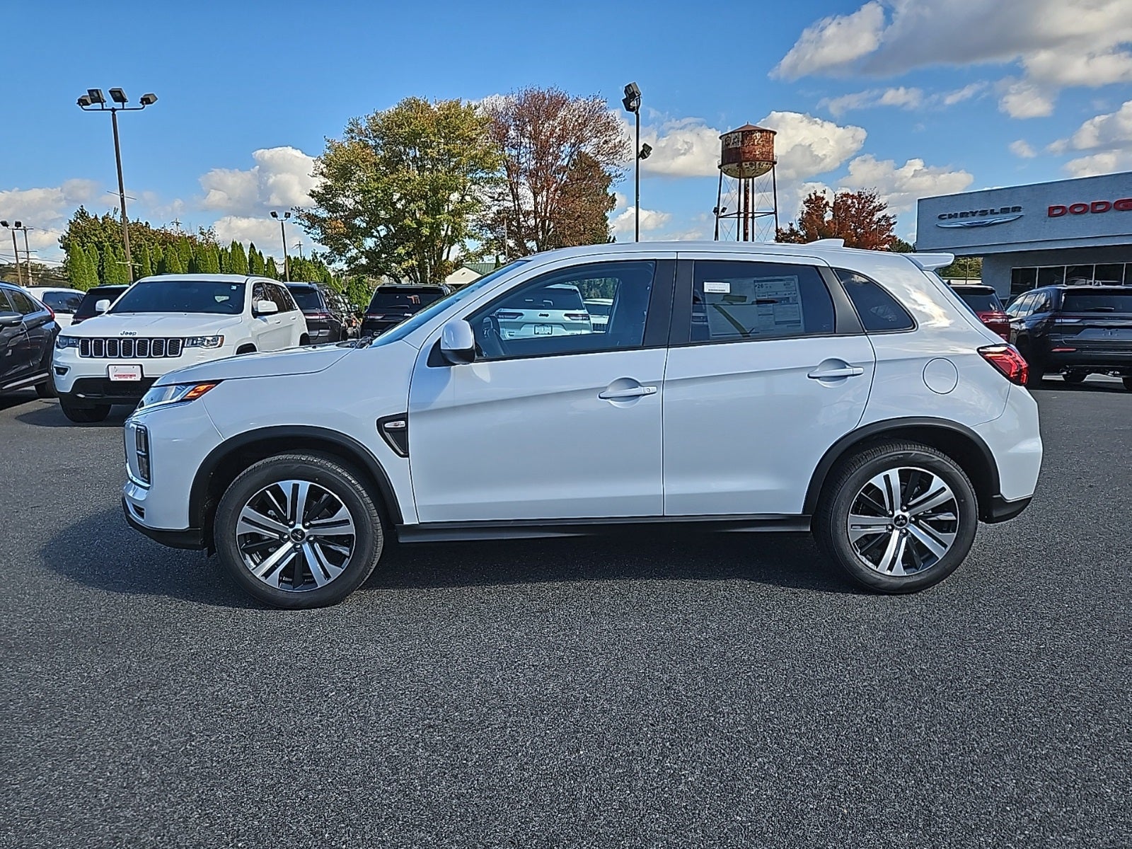 2025 Mitsubishi Outlander Sport ES