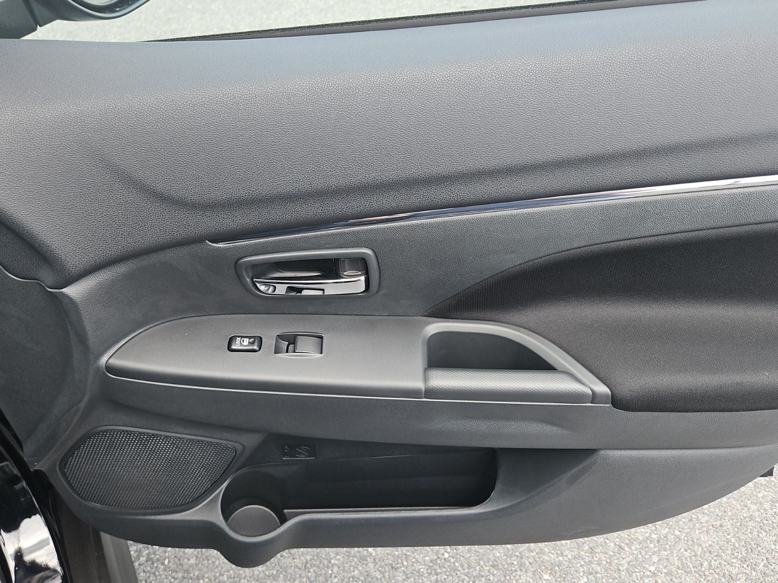2026 Mitsubishi Outlander Sport ES