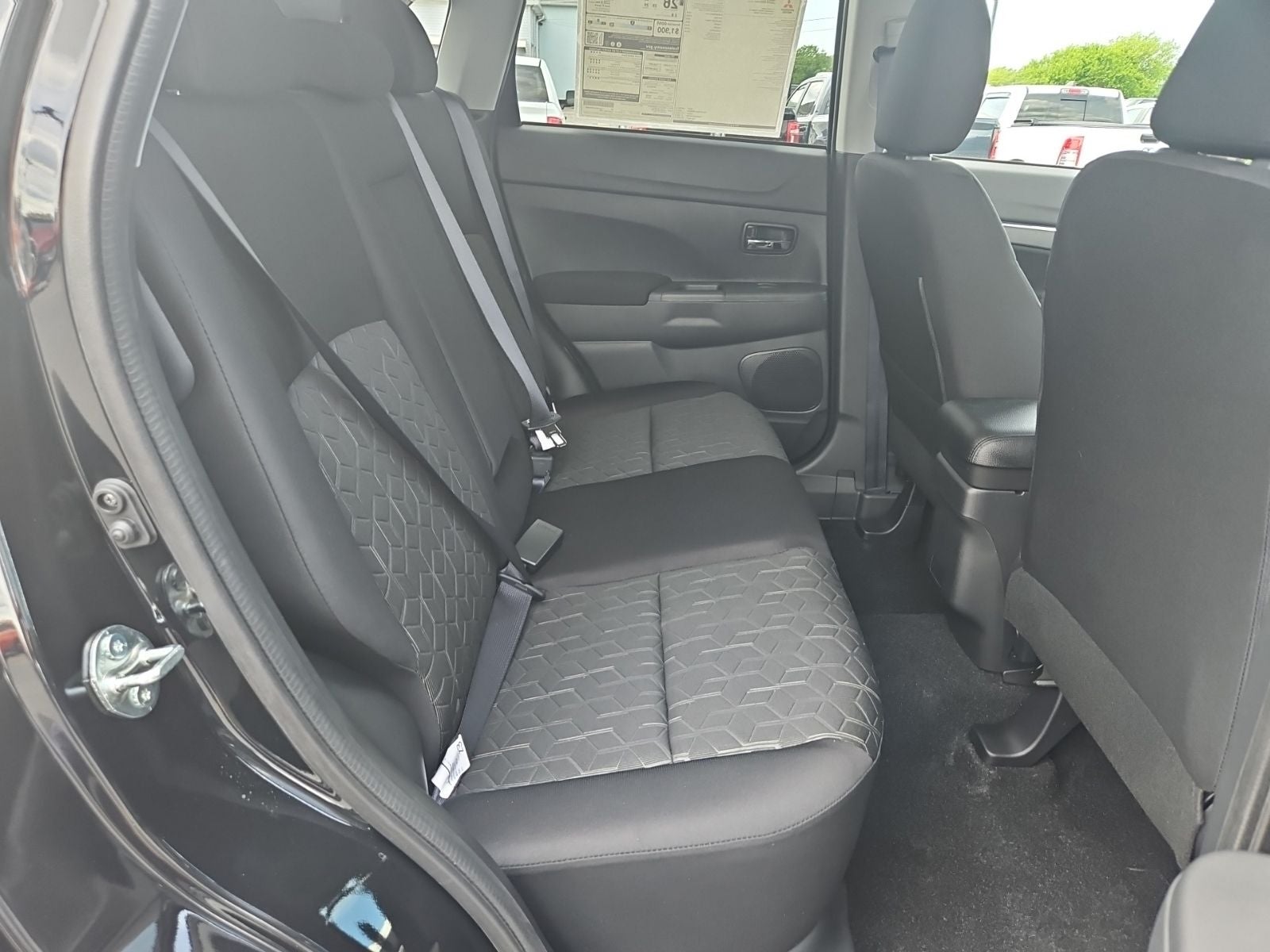 2026 Mitsubishi Outlander Sport ES